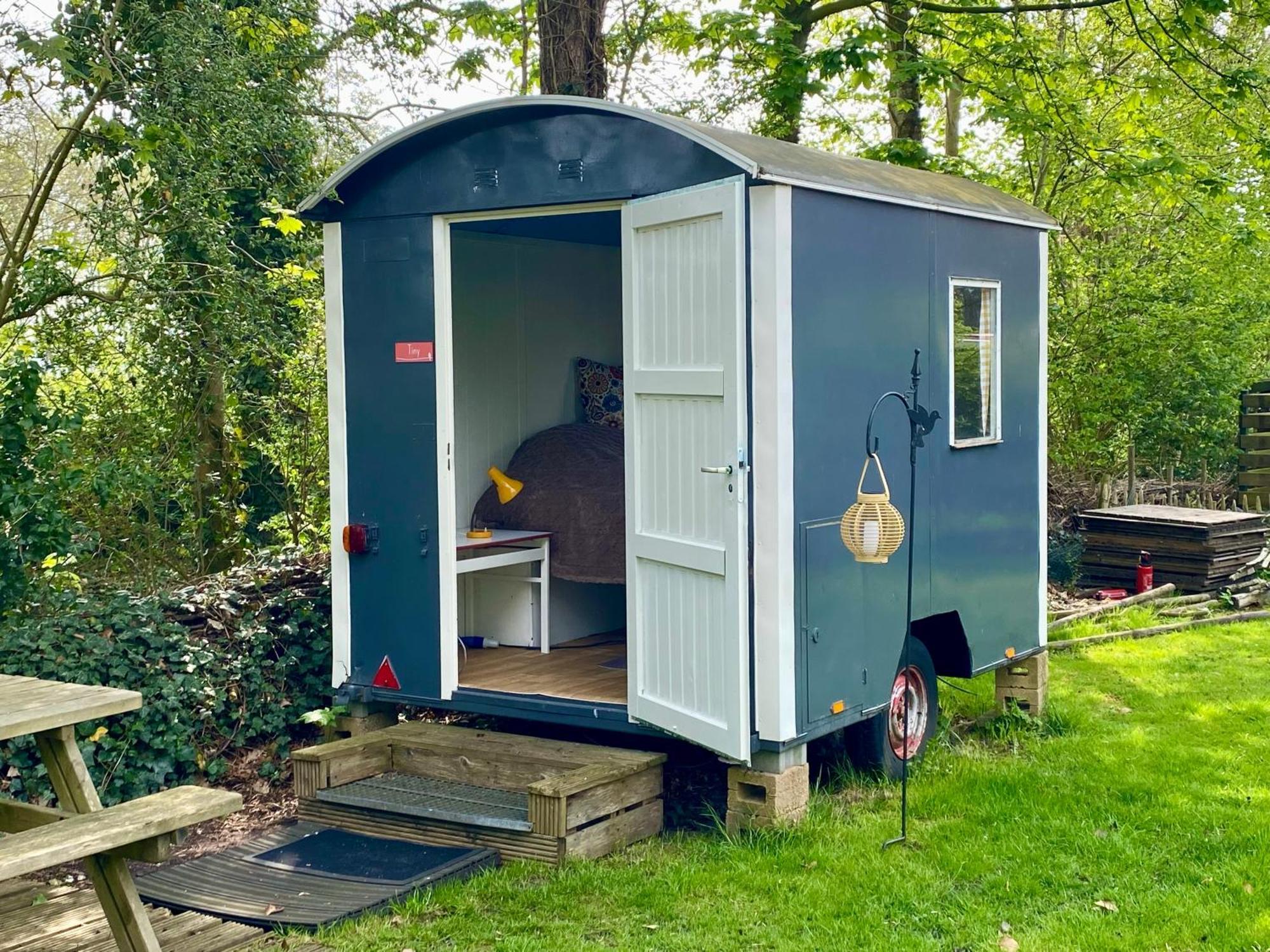 Slaaphuisjes Op Wielen Buitenwedde Westerwolde Exterior foto